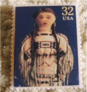 Doll Plains Indian Doll Stamp pin lapel pins hat new 3151g S