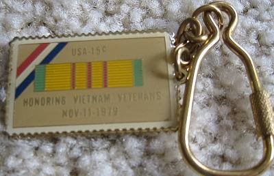 Vietnam Veterans cloisonne stamp key chain 1802kc