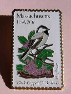 MA Black-Capped Chickadee Mayflower stamp pin lapel pins 1973
