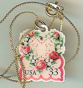 Victorian Love Wreath stamp necklace pendant 3274n s