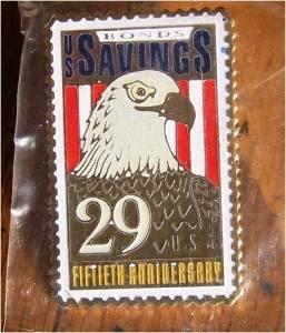 Savings Bonds Eagle stamp pin lapel pins 2534 S