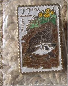 Badger Wisconsin Wildlife stamp pin lapel pins hat 2312 S