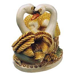 Harmony Kingdom - Pillow Talk #TJSER97 (Retired/Time Limit)
