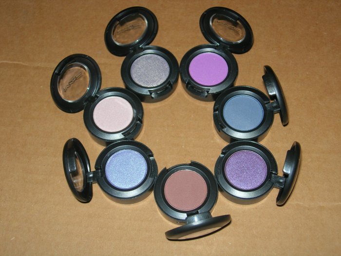 MAC eyeshadow wholesale lot 50 PCS brand new in box variety of colors just $7 per peice!!