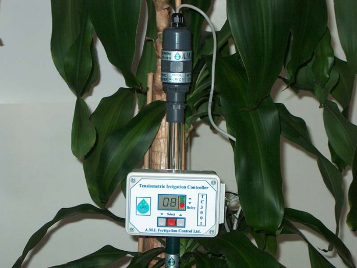 Tc-3001 - Irrigation Controller With Tensiometer
