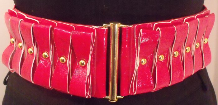 WOMEN CLASP BELT