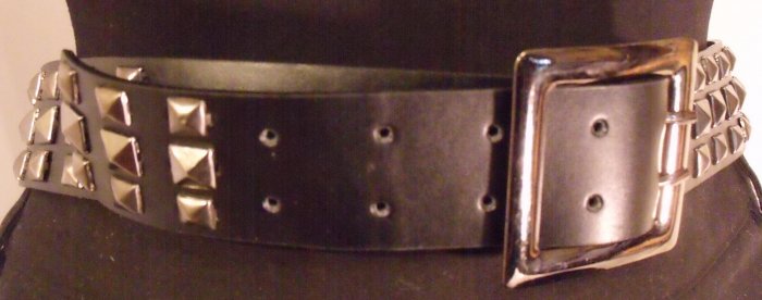 WOMEN STUDDED BELT