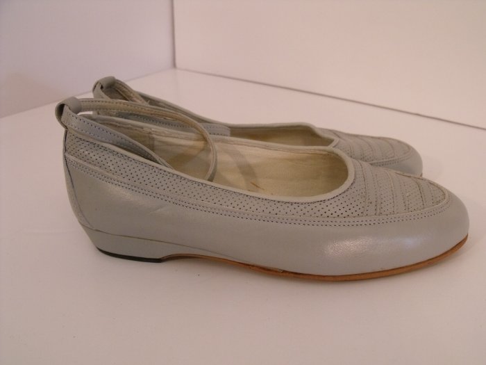 GIRLS SHOES BY N. STEFANO