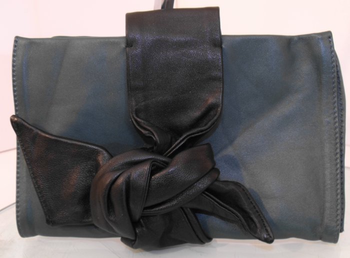 WOMEN LEATHER PURSE