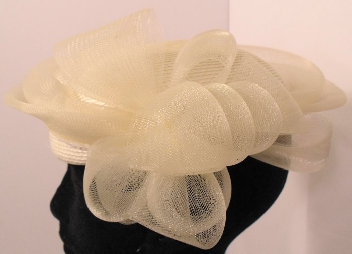 WOMEN HAT
