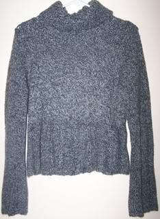 Studio Y Ladies Sweater Gray Knitted Long Sleeves