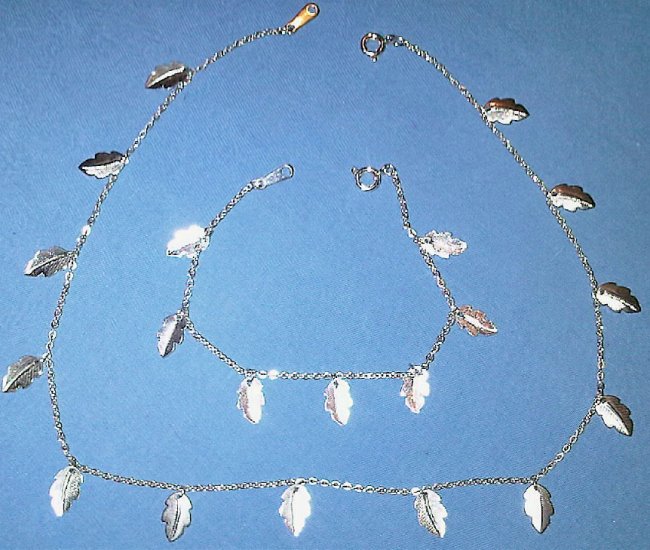 Fallen Leaf Silver Necklace & Bracelet Set