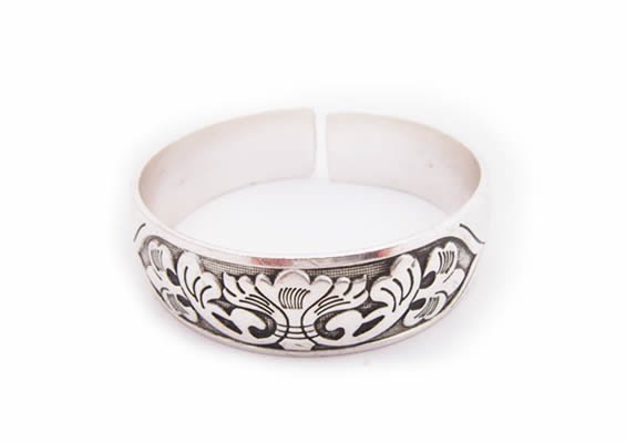 miao silver jewelry bracelet beautiful wide spindrift