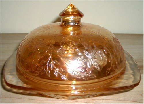 Jeanette Glass - Floragold 6 1/4" Butter Dish With Cover