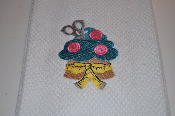 Crafty Cupcake "Buttons & Measuring Tape" Kitchen Dishtowel
