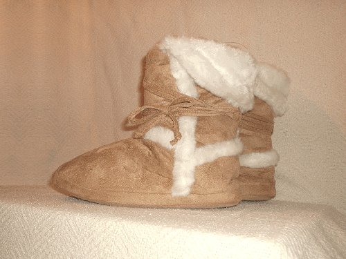 NEW! Candie's® Bootie Slippers - Sm - K1101_00101