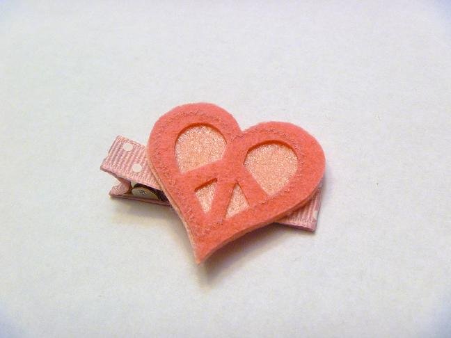 Felt Heart..valentine hair clip style 4