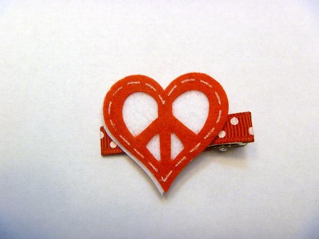 Felt Heart..valentine hair clip style 5
