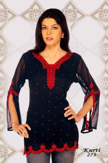 Dark Blue Ladies Bracelet length sleeve Tunic/Top