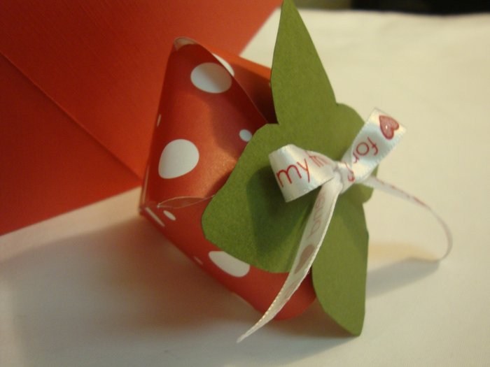 Strawberry delight favor boxes