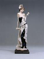 Armani Camille Figurine