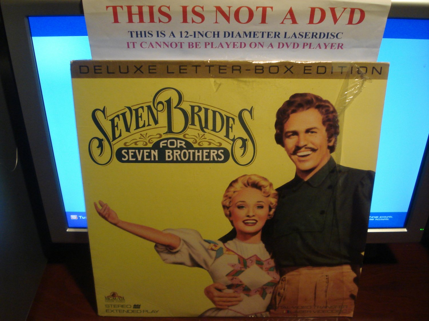 Laserdisc SEVEN BRIDES FOR SEVEN BROTHERS (1954) Jane Powell Lot#1 DLX LTBX LD