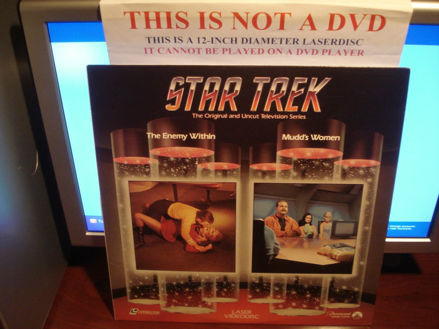 Laserdisc STAR TREK TOS EPISODES 5 & 4: THE ENEMY WITHIN / MUDD'S WOMEN (1966) LD