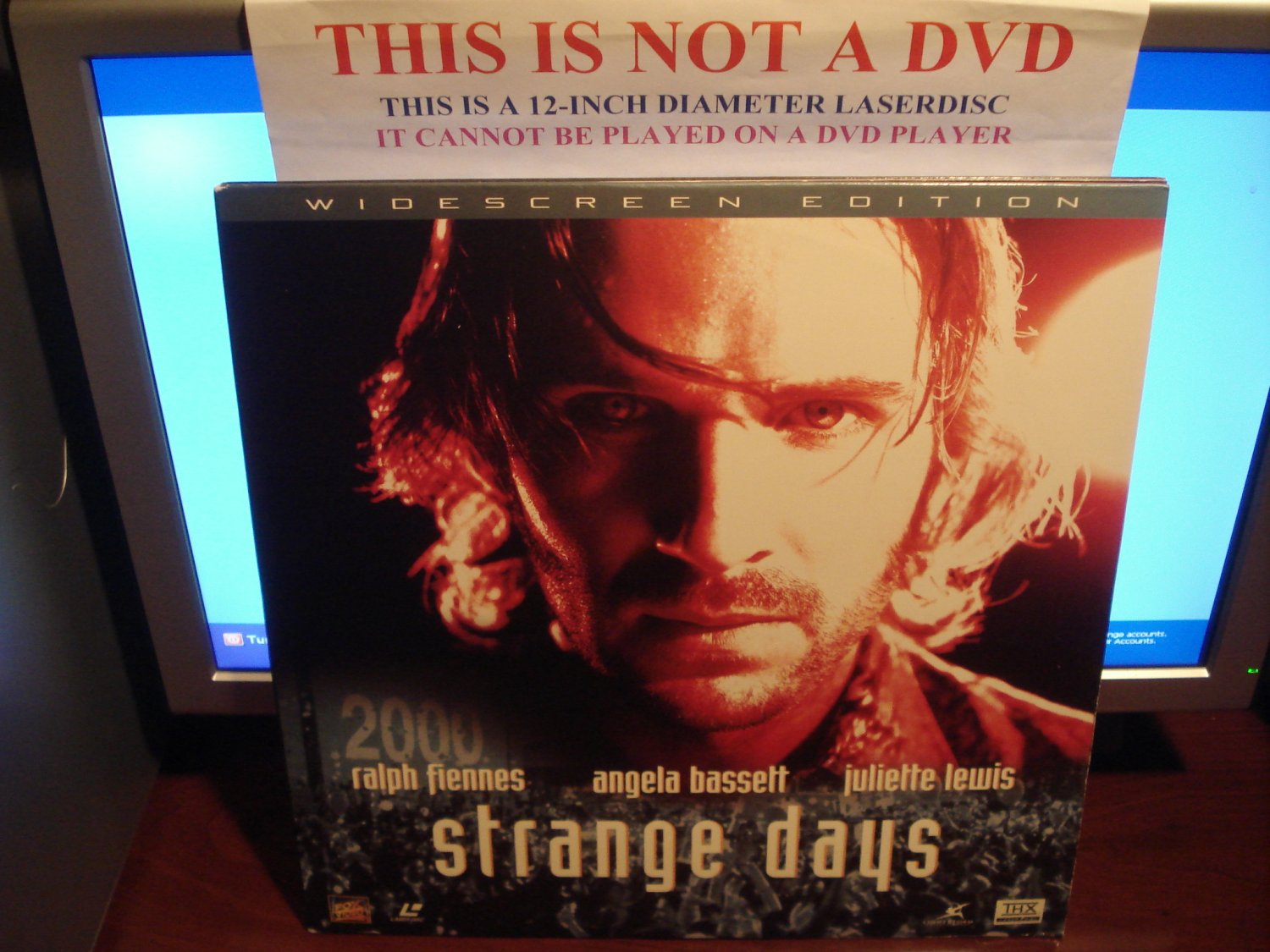 Laserdisc STRANGE DAYS 1995 Ralph Fiennes Lot#2 LTBX THX AC-3 LD