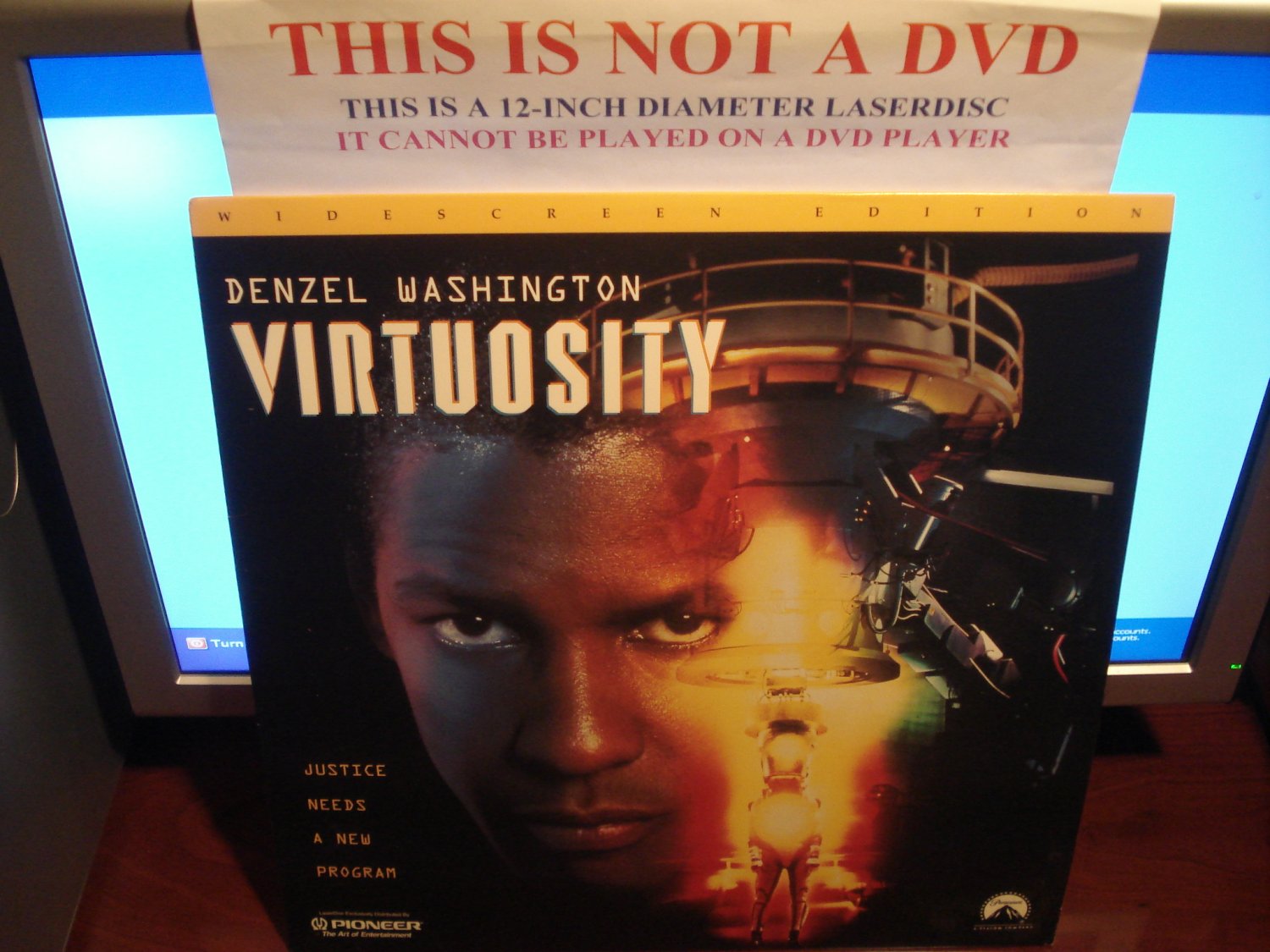 Laserdisc VIRTUOSITY 1995 Denzel Washington Lot#3 LTBX Sci-Fi LD