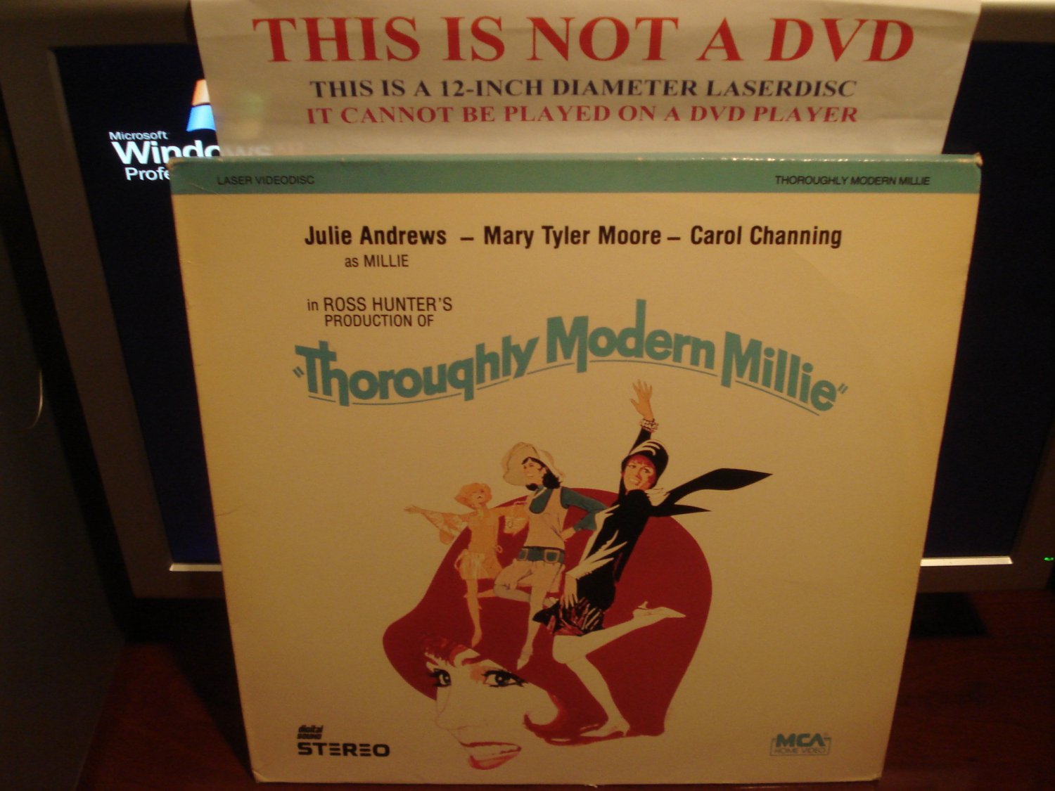 Laserdisc THOROUGHLY MODERN MILLIE (1967) Julie Andrews Lot#3 FS Classic Musicals LD