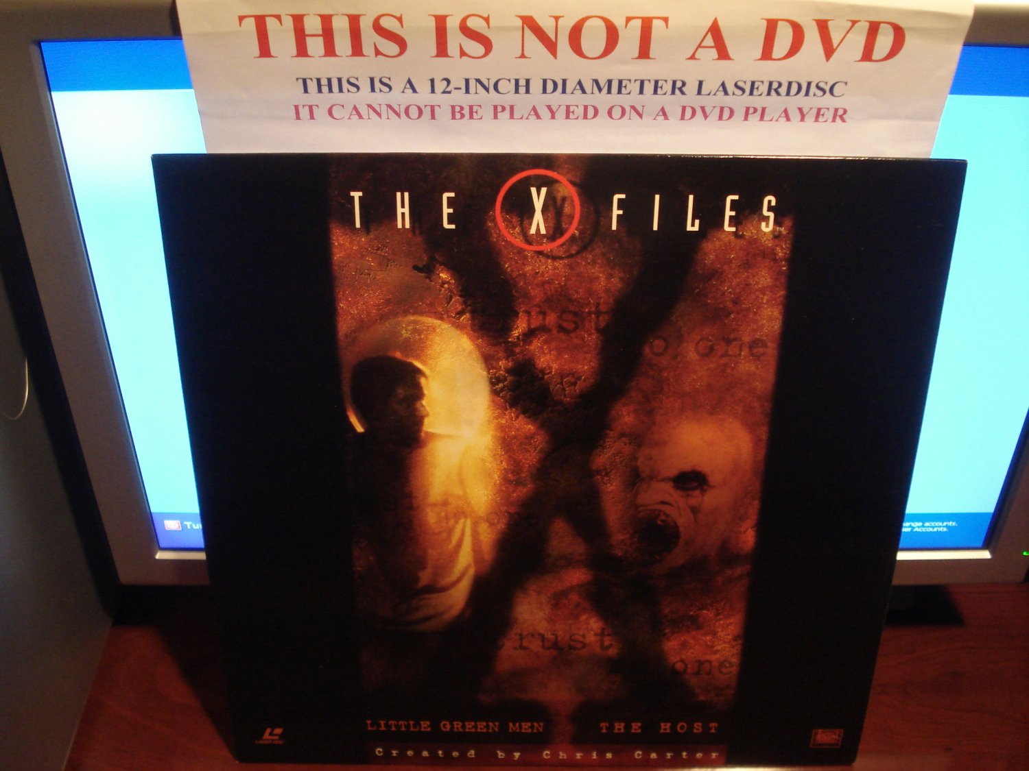 Laserdisc THE X FILES: LITTLE GREEN MEN / THE HOST 1994/97 Gillian Anderson Lot#1 FS Sci-Fi LD