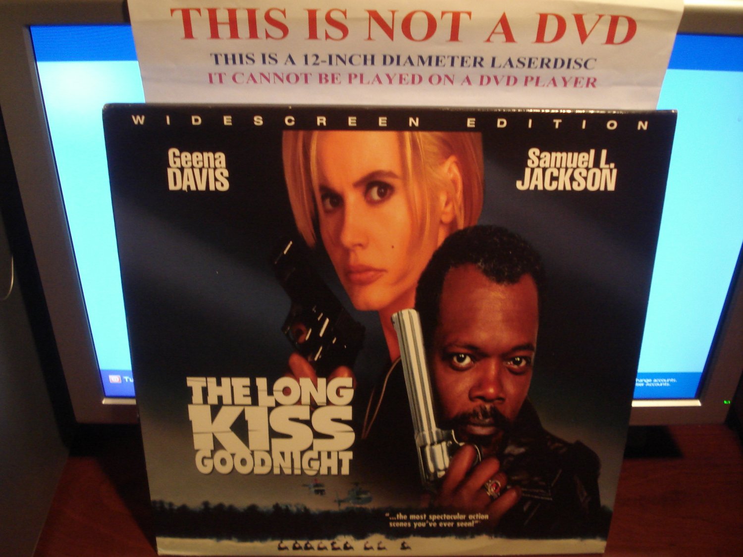 Laserdisc THE LONG KISS GOODNIGHT 1996 Geena Davis LTBX LD