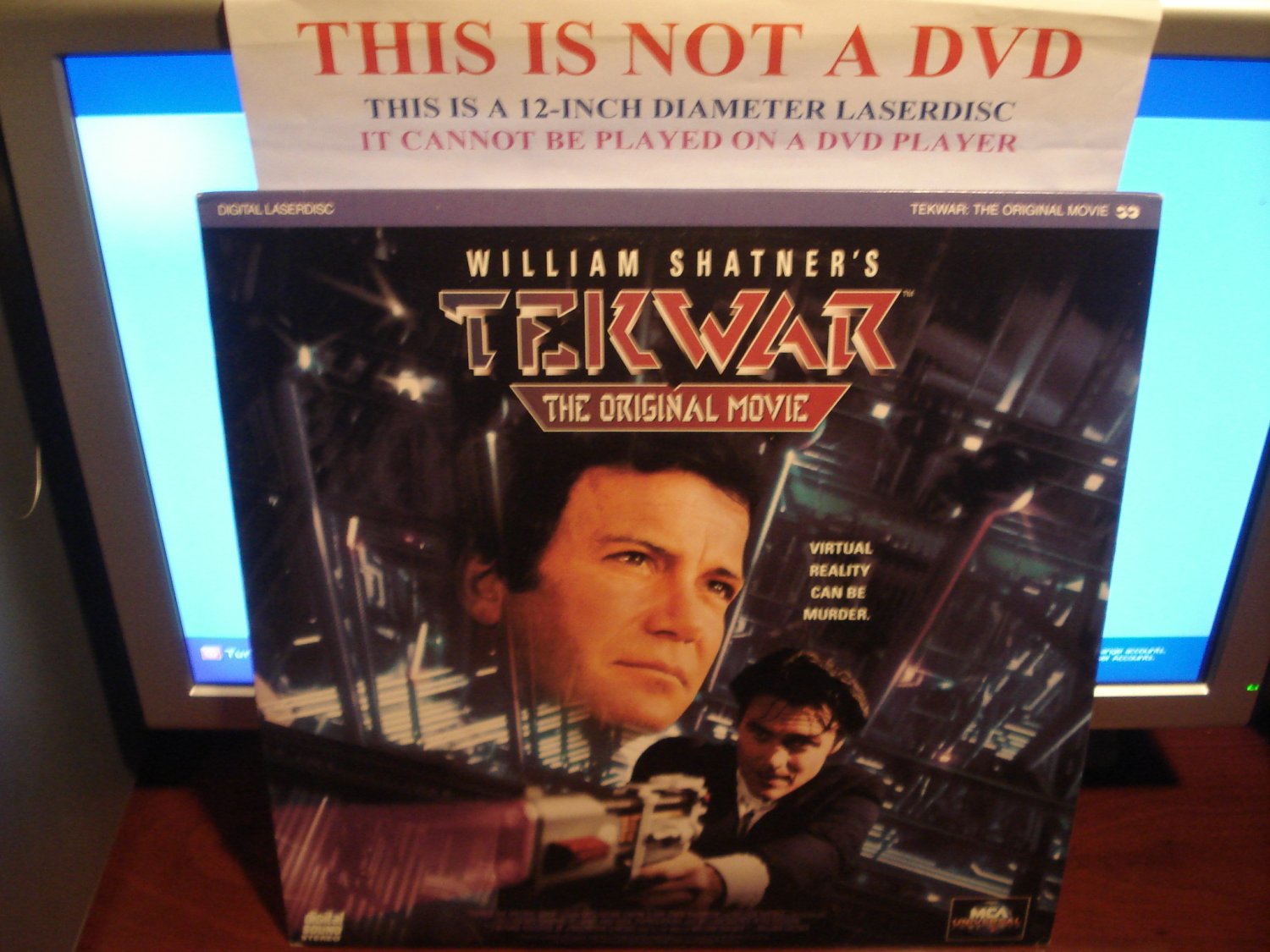 Laserdisc TEKWAR: THE ORIGINAL MOVIE 1993 William Shatner Lot#2 FS Rare Sci-Fi LD