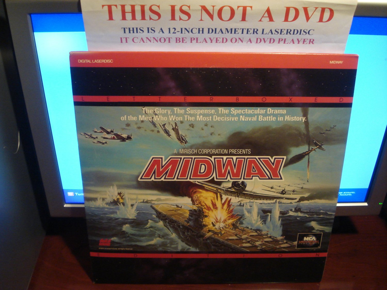Laserdisc MIDWAY (1976) Charlton Heston Lot#2 LTBX Classic LD