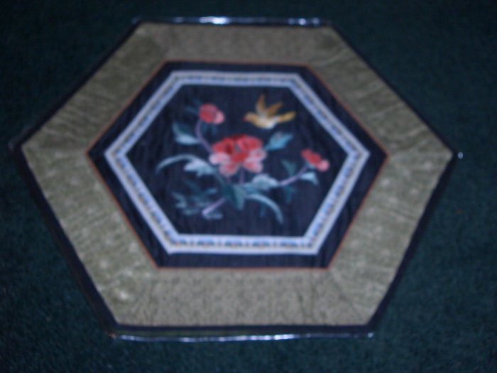 HEXAGON Tapestry with BIRD & FLOWERS *** FREE SHIPPING ***