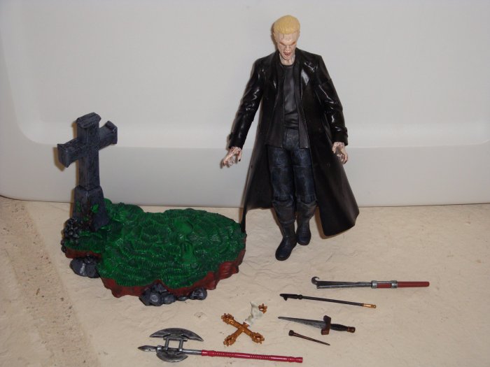 Spike Vampire Face Moore Action Collectibles Buffy The Vampire Slayer Loose with Weapons