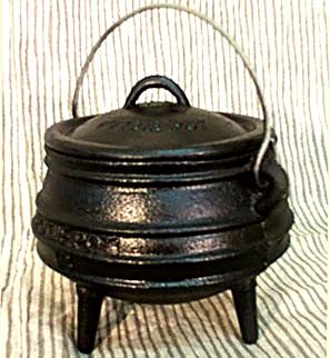 Midi Pot Cast Iron Cauldron
