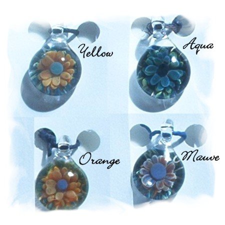 Handblown Glass Bead / Pendant - Flower