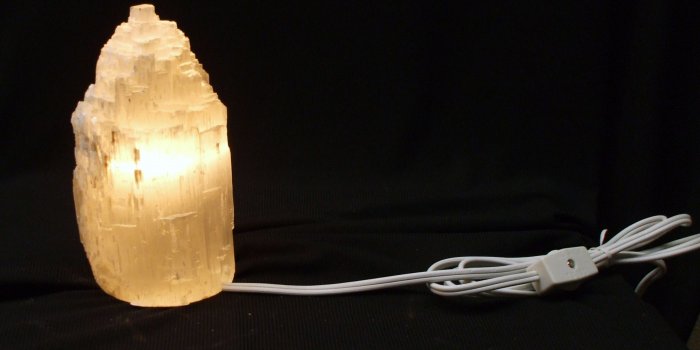 Rough Selenite "Skyscraper" Stone Lamp 6"