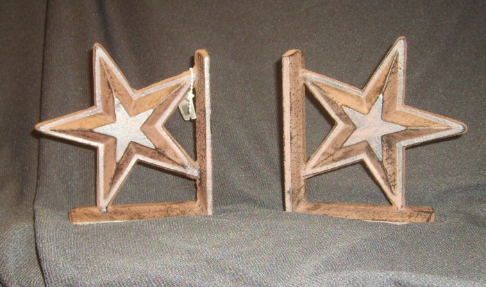 Ironwork Lone Star Book End Set of 2