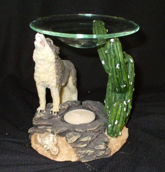 Wolf and Cactus Aromatherapy Oil Burner