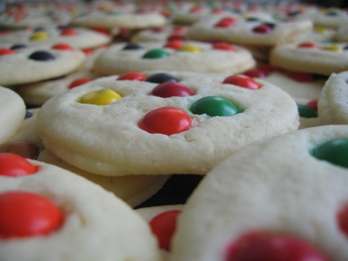 1 dozen M&M Cookies