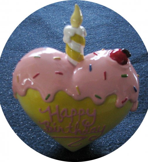 Ceramic/Pottery Heart Shape HAPPY BIRTHDAY Home Decor