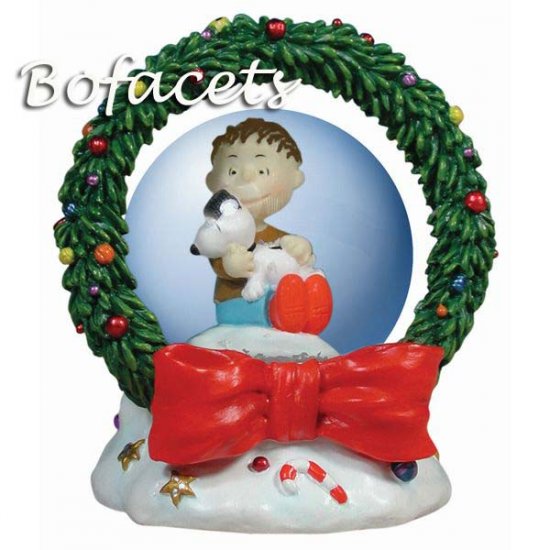 Collectible Peanuts Snoopy & Rerun Christmas 45MM Waterglobe