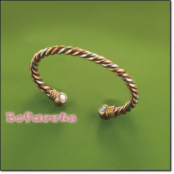 Two-Tone-Color Women's Size Magnetic Cuff Bangle