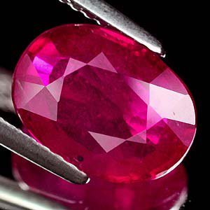 Large Natural Oval Cut Red Ruby Gemstone 3.64cts