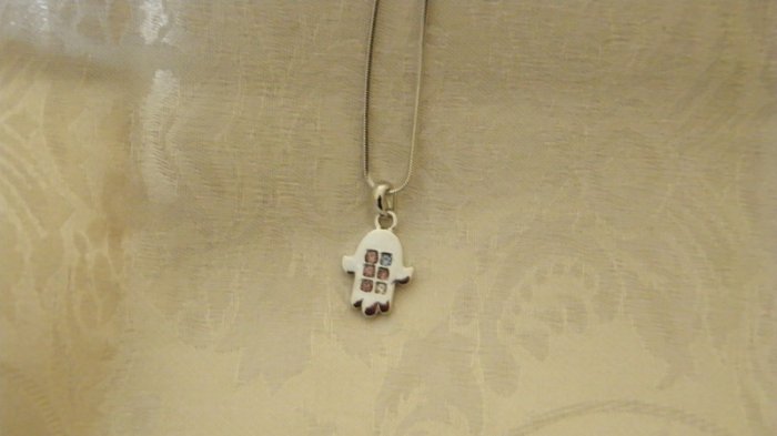 Necklace With Small Colored "Hamsah"
