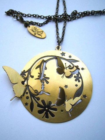 Mafia Jewellery Round Butterfly Pendant