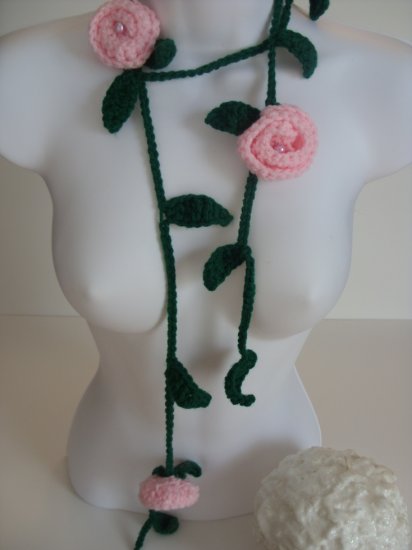 Pink Roses Necklace