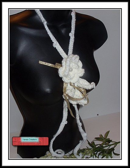 White Rose Necklave
